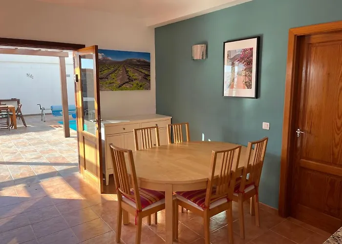 Citrus - Playa Blanca, Private Heated Pool, Air Conditioner Vila *